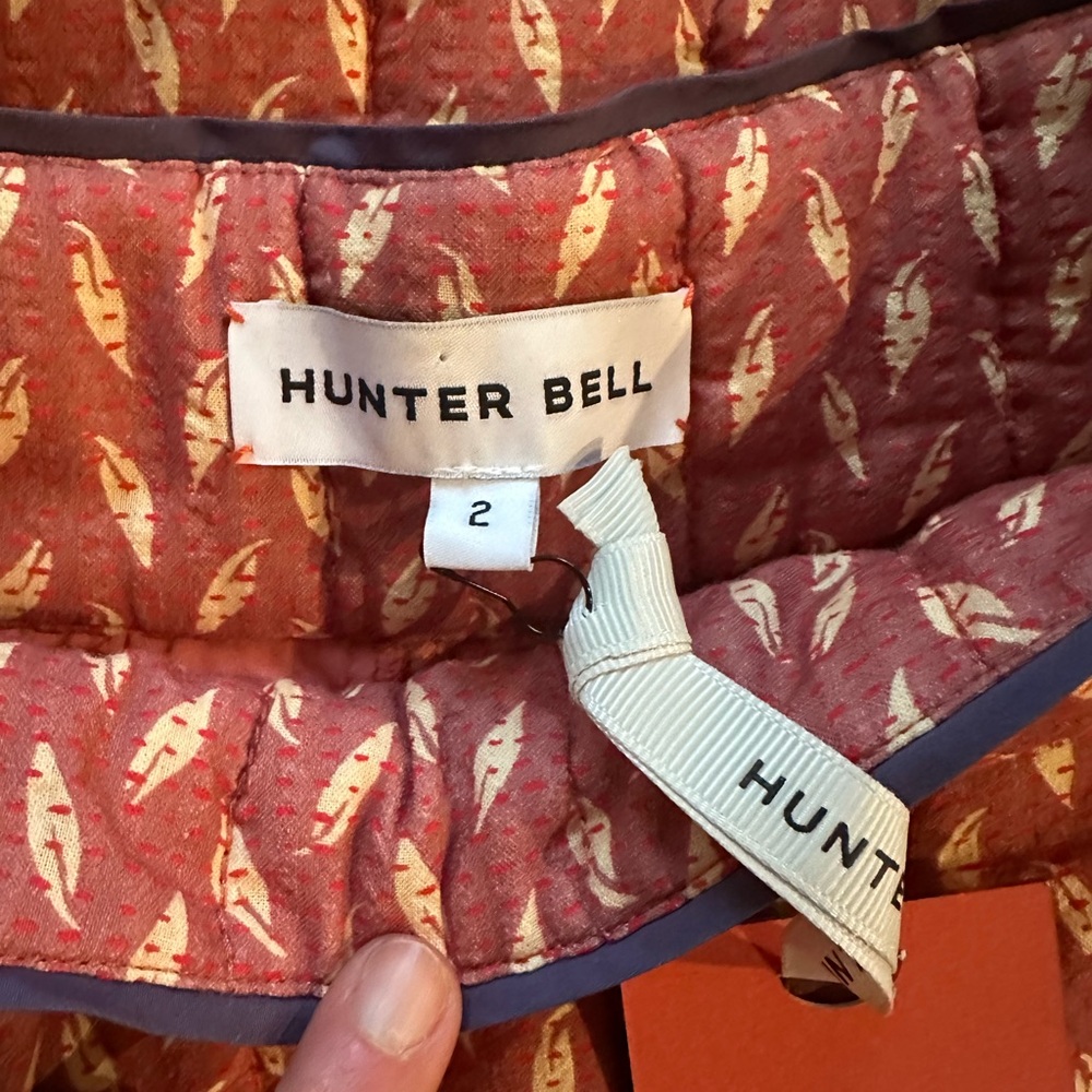 NWT Hunter Bell Edith Casual Soft Belted Short in Patina Border Pink/Purple - Picture 5 of 8